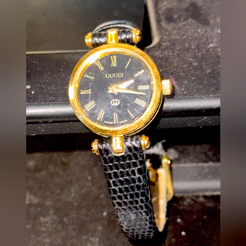 Gucci watch
